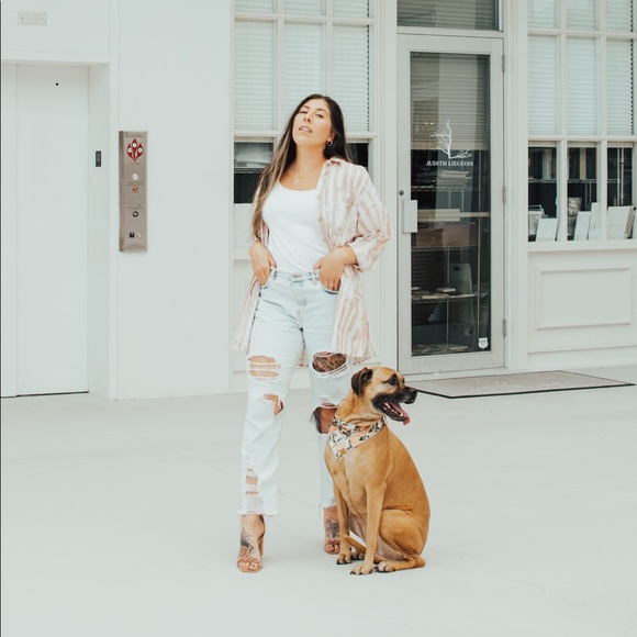 Lil miss sells her clothes to make room for more🙃 - Picture 3 of 5